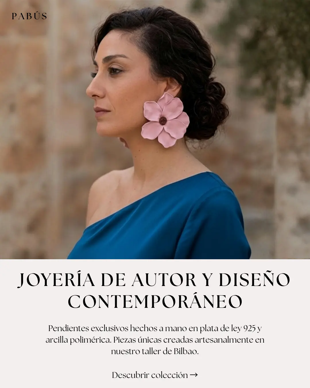 Portada móvil de Pabús con diseño contemporáneo y el pendiente Flor Maxi Rosa de la colección Aire Floral en plata de ley para tiendas y boutiques premium.